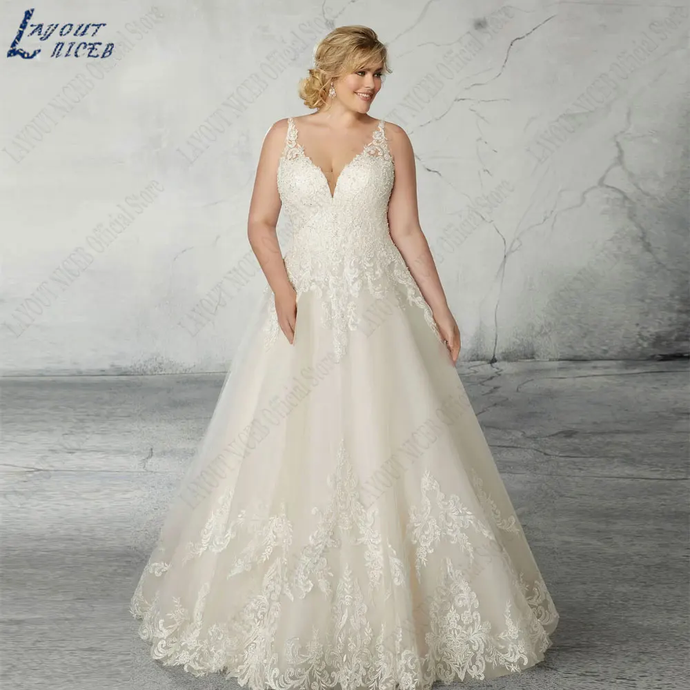 LAYOUT NICEB Lace Appliques Plus Size Wedding Dresses A-Line V-Neck Tulle Bridal Gowns Sleeveless Back Lace Up vestidos de novia
LAYOUT NICEB Lace Appliques Plus Size Wedding Dresses A-Line V-Neck Tulle Bridal Gowns Sleeveless Back Lace Up vestidos de novia