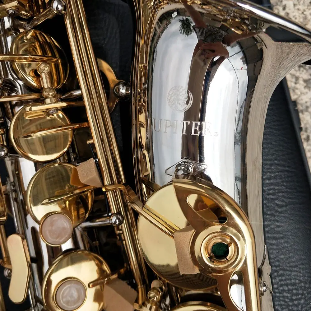 Саксофон Jupiter JAS 1100SG Alto Eb Tune, латунный никелевый посеребренный корпус, золотой лак, музыкальный инструмент, E-flat Sax с фотографией
Саксофон Jupiter JAS 1100SG Alto Eb Tune, латунный никелевый посеребренный корпус, золотой лак, музыкальный инструмент, E-flat Sax с фотографией