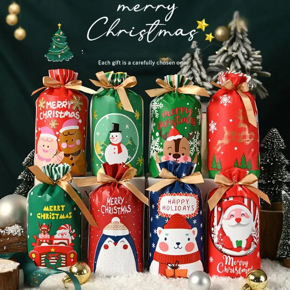 

50PCS Merry Christmas Xmas Candy Bags Xmas Tree Santa Claus Candy Treat Bag Snowmen Snowflakes Biscuit Bags New Year