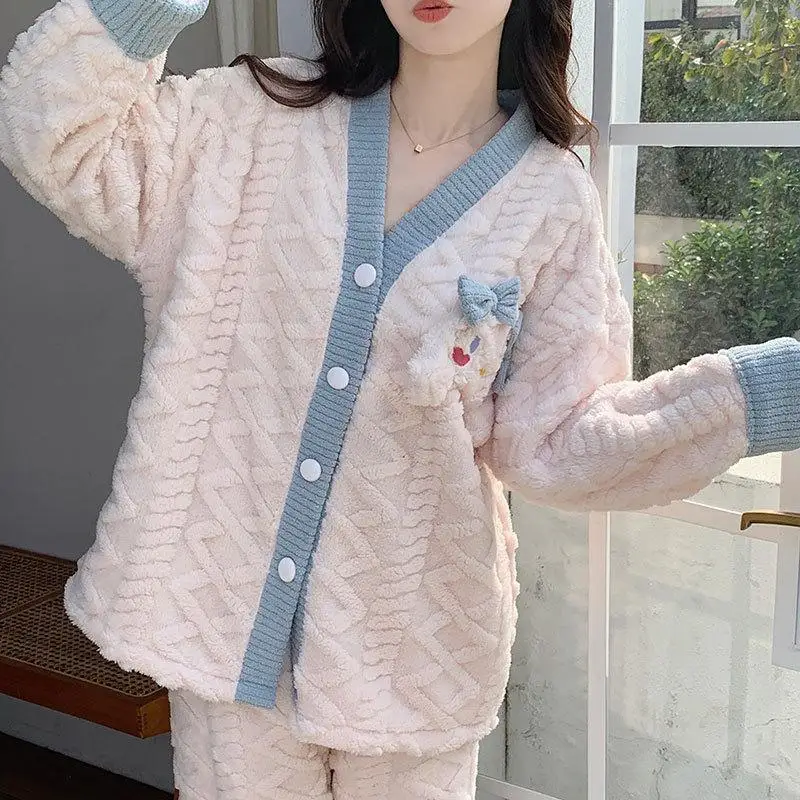 Kawaii Sanrio Cinnamoroll Coral Fleece Pajamas Women's Long-Sleeved Thickened Warm Sweet Cute Flannel Homewear Two-Piece Suit
Kawaii Sanrio Cinnamoroll Coral Fleece Pajamas Women's Long-Sleeved Thickened Warm Sweet Cute Flannel Homewear Two-Piece Suit