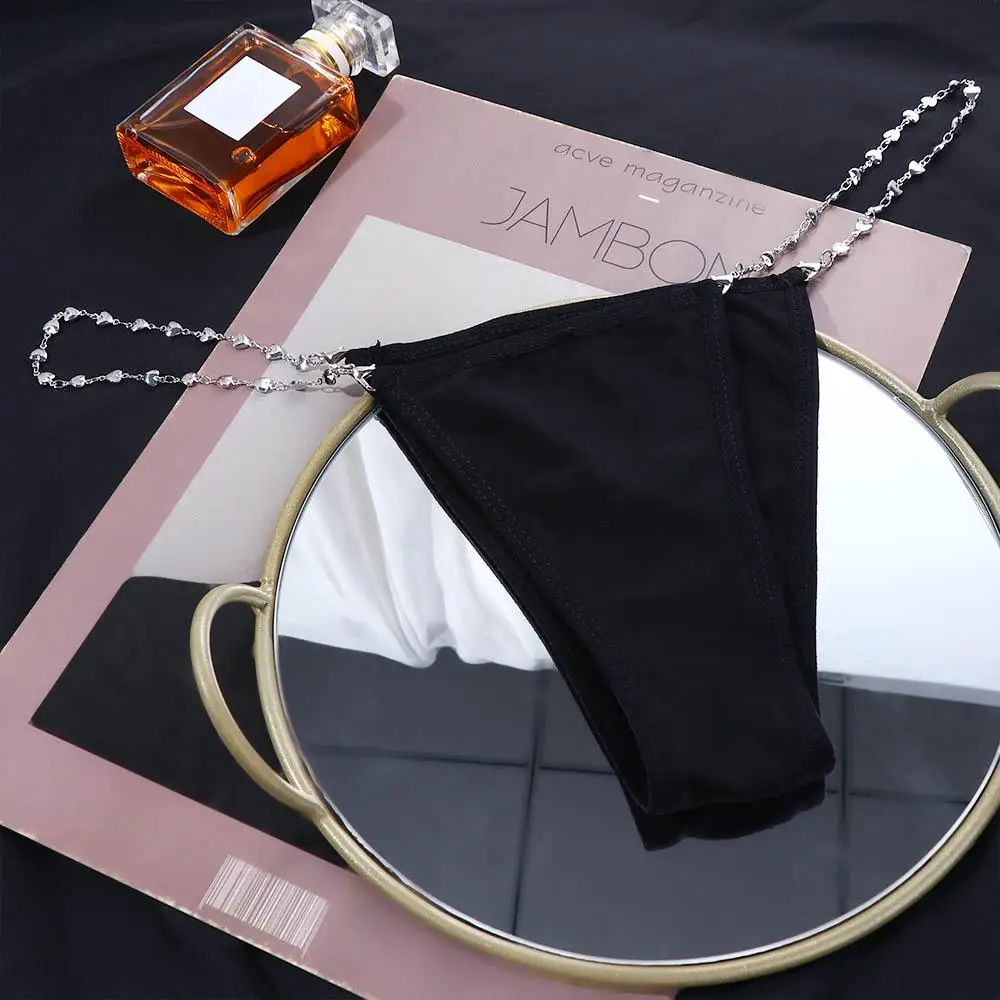 Bikini Bandage Hot Girl Style Low Waist Hollow Metal Chain Briefs Sexy Panties Women Intimates See-through Thong
Bikini Bandage Hot Girl Style Low Waist Hollow Metal Chain Briefs Sexy Panties Women Intimates See-through Thong