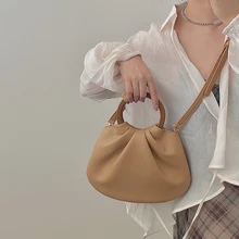 Korean minority design retro wooden handle portable women's bag single shoulder diagonal span temperament wrinkled bag
Korean minority design retro wooden handle portable women's bag single shoulder diagonal span temperament wrinkled bag