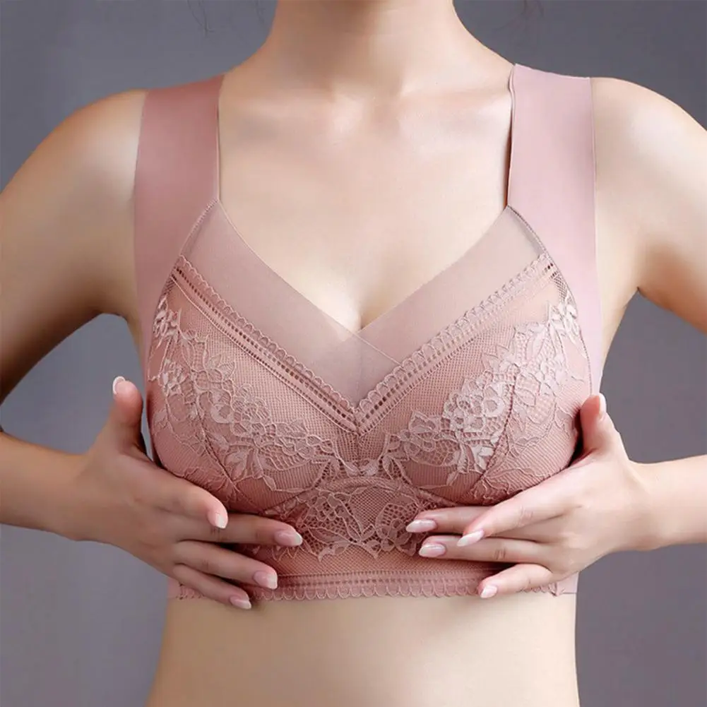 Plus Size Bras Wide Shoulder Straps Beauty Back Padded Wireless Full Cup Women Bra Lace Flower Stitching Push Up Sport Brassiere
Plus Size Bras Wide Shoulder Straps Beauty Back Padded Wireless Full Cup Women Bra Lace Flower Stitching Push Up Sport Brassiere