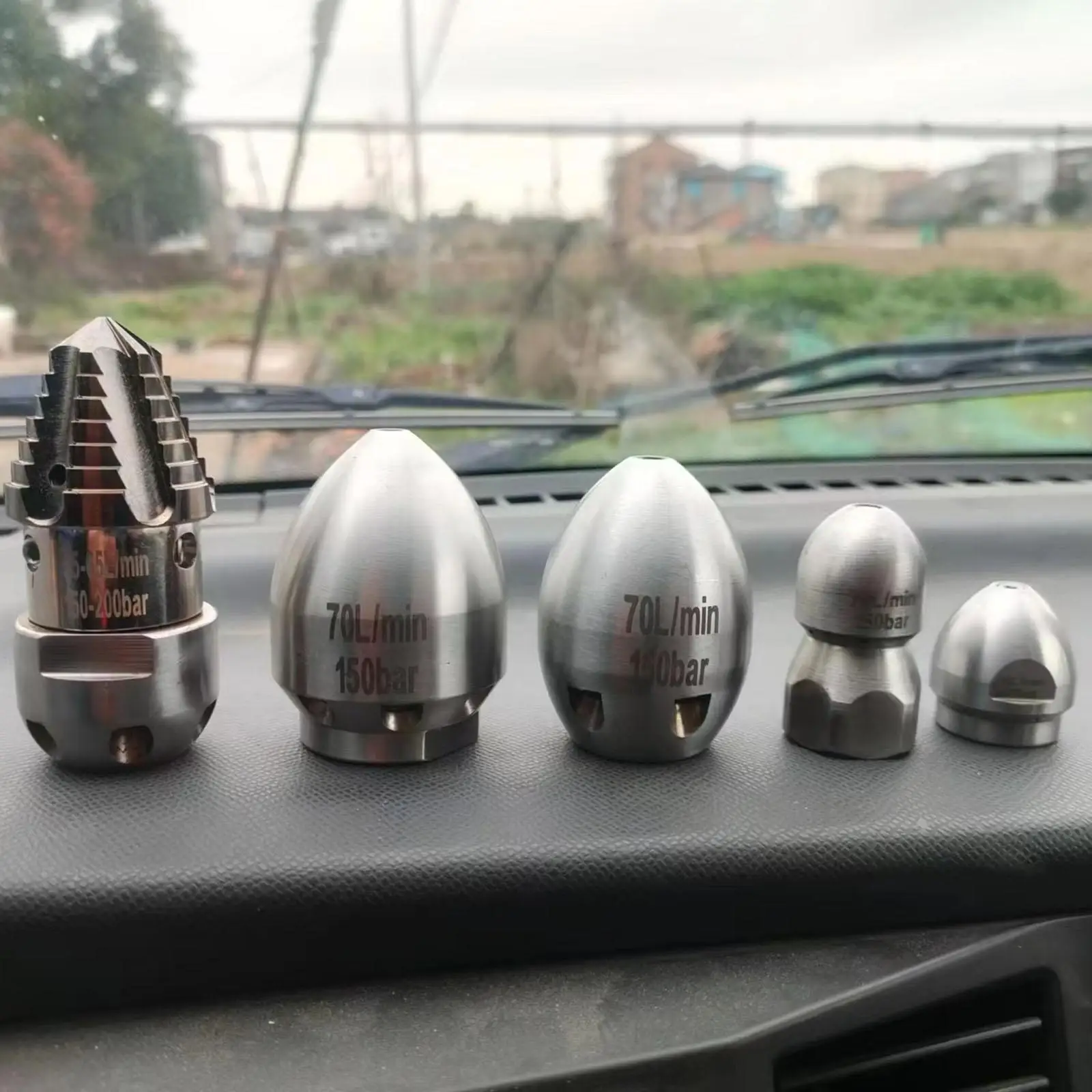 High Pressure Washing Machine Sewer Property Pipeline Dredging Water Mouse Nozzle Mine Flushing 1 Front 6 Rear 70L/min 150Bar
High Pressure Washing Machine Sewer Property Pipeline Dredging Water Mouse Nozzle Mine Flushing 1 Front 6 Rear 70L/min 150Bar