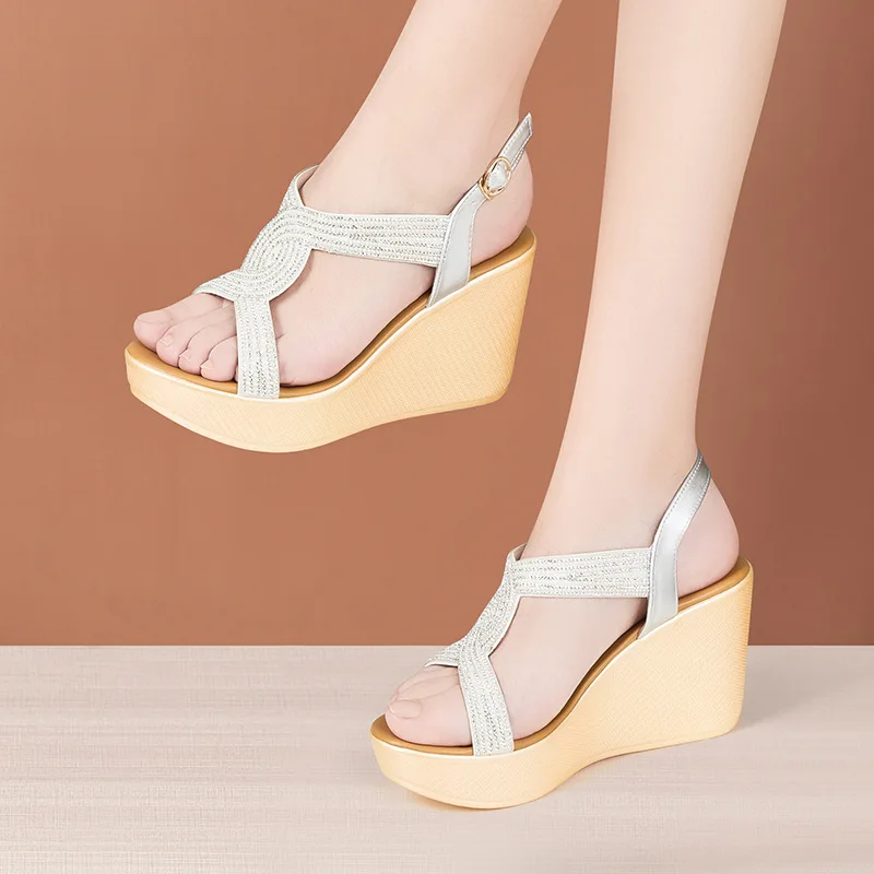 

8cm Fashion Summer Rhinestone Wedding Shoes Platform Wedges Sandals 2024 Women's High Heels Gladiator Sandals for Office Model