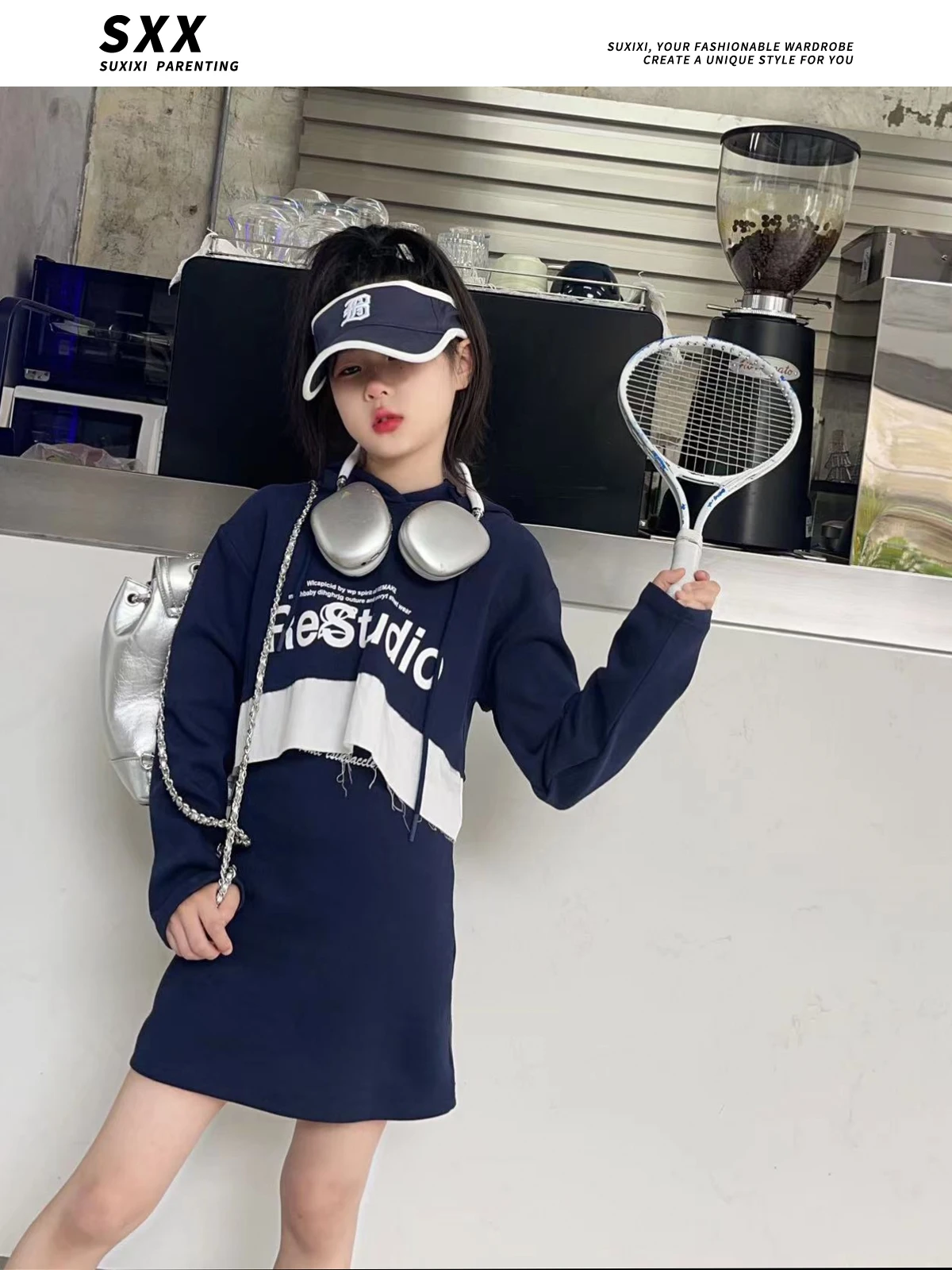 Girls' Autumn Sweater Set 2023 New Children's Short Casual Fashionable Children's Half Skirt Two Piece Set
Girls' Autumn Sweater Set 2023 New Children's Short Casual Fashionable Children's Half Skirt Two Piece Set