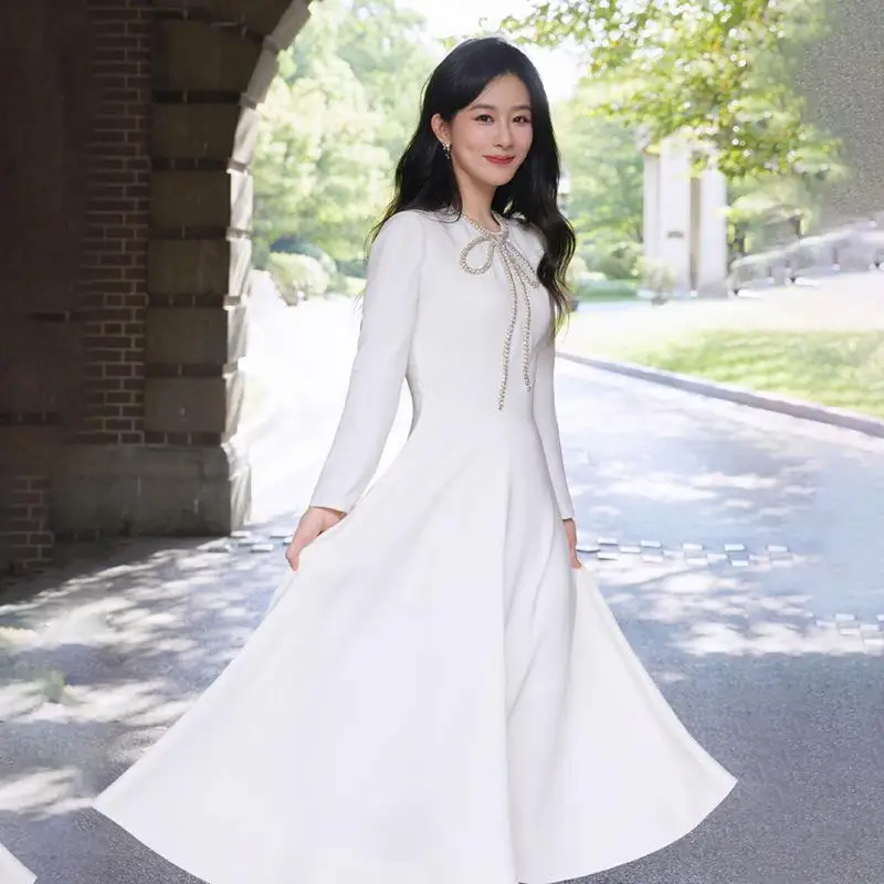 O-Neck Big Bow Beaded Long Sleeve Evening Long Dress Women 2024 Spring New White High Waist Dresses Party Clothes Korean
O-Neck Big Bow Beaded Long Sleeve Evening Long Dress Women 2024 Spring New White High Waist Dresses Party Clothes Korean