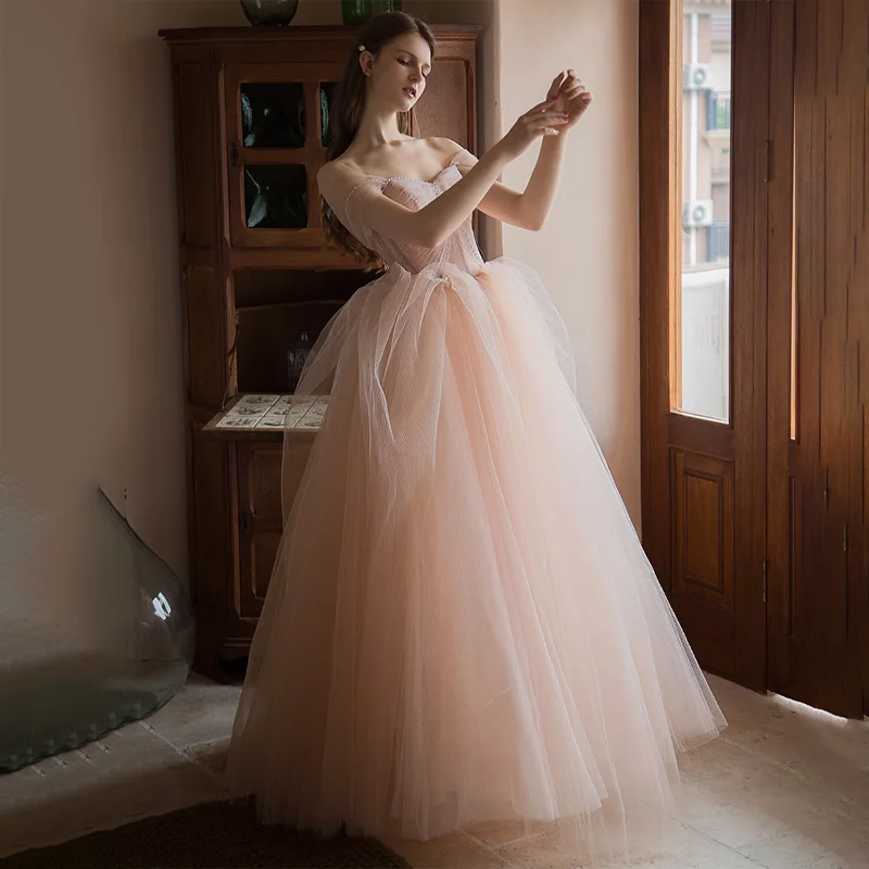 

Женское вечернее платье с бисером It's Yiiya, розовое ТРАПЕЦИЕВИДНОЕ платье в пол с открытыми плечами и жемчужными бусинами, лето