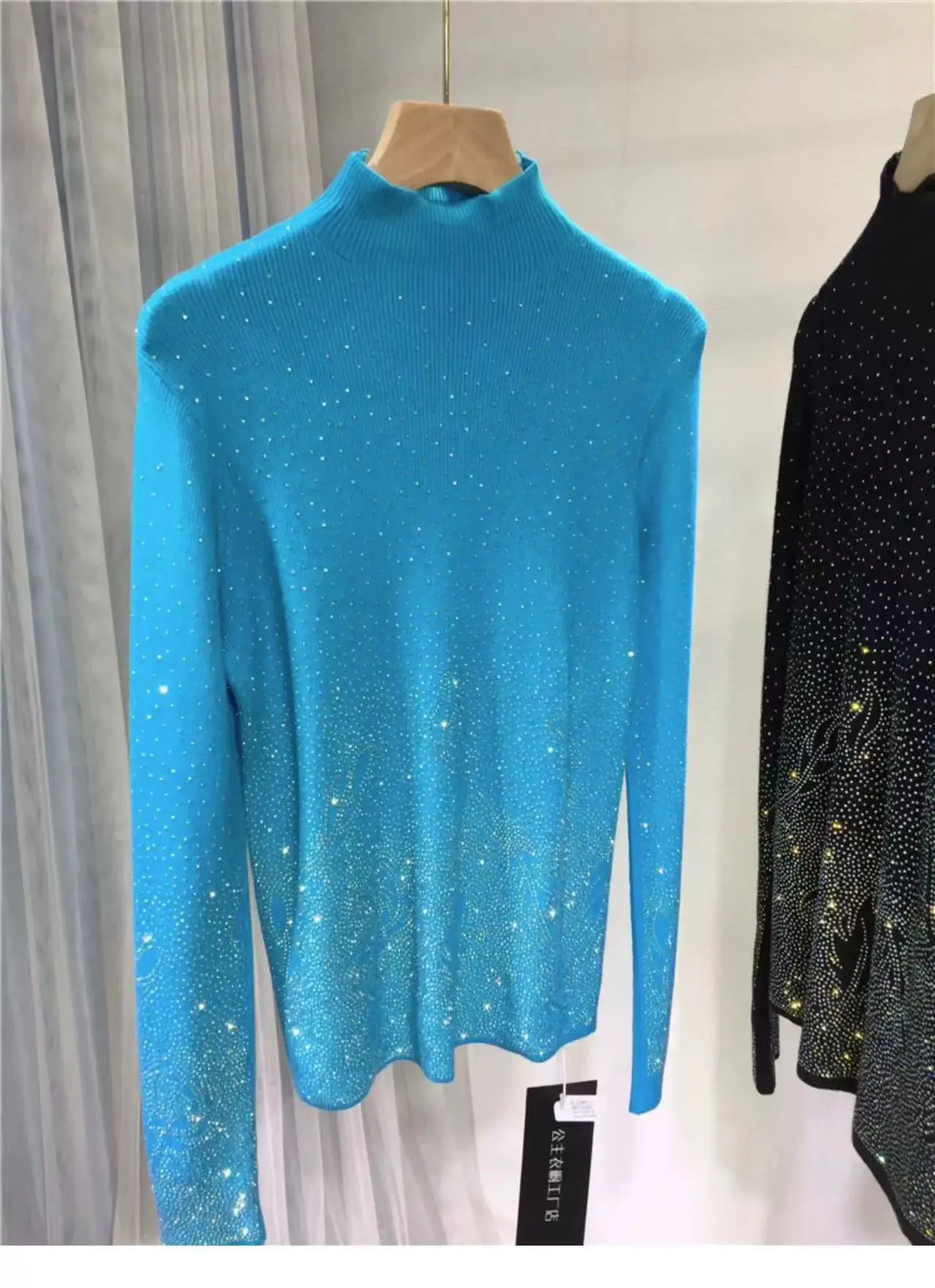 Hot Drilling Diamonds Long Sleeves Warm Bottomming Knitted Stretch Pullover Female 2023 Autumn Winter Thermal Turtleneck Sweate
Hot Drilling Diamonds Long Sleeves Warm Bottomming Knitted Stretch Pullover Female 2023 Autumn Winter Thermal Turtleneck Sweate