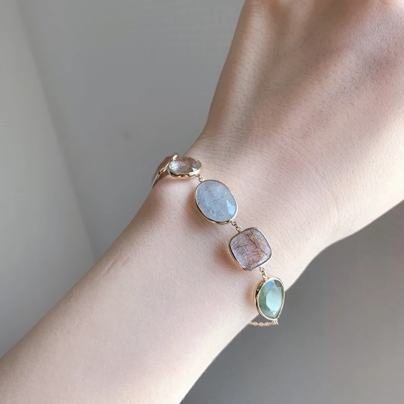 Japanese Light Luxury Ginza Limited 925 Sterling Silver Bracelet White Crystal Aquamarine Paola Christmas Valentine's Day
Japanese Light Luxury Ginza Limited 925 Sterling Silver Bracelet White Crystal Aquamarine Paola Christmas Valentine's Day