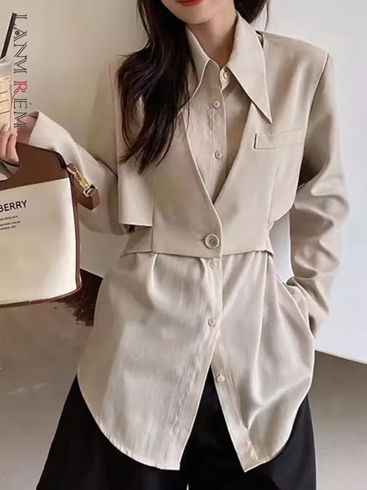 

[LANMREM] Designer Women False Two Big Size Belted Blazers Khaki New Lapel Long Sleeve Jacket Fashion Tide Spring 2024 Coats