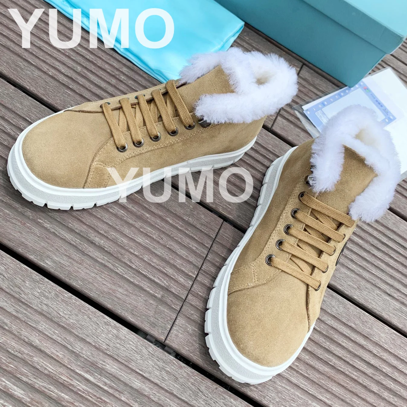 2023 Autumn Winter Women Round Toe Kid Suede Leather Lace Up Fur inside Warm Platform Sneakers Size 42 High Quality
2023 Autumn Winter Women Round Toe Kid Suede Leather Lace Up Fur inside Warm Platform Sneakers Size 42 High Quality