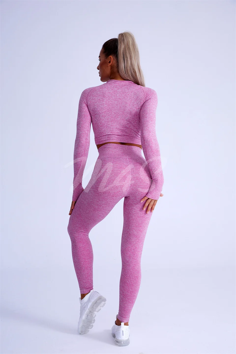 Ensemble Weibliche 2 Stück Yoga Set Frauen Nahtlose Daumen Loch Gym Workout Fitness Kleidung Sportswear Langarm Crop Top Leggings Ensemble Weibliche 2 Stück Yoga Set Frauen Nahtlose Daumen Loch Gym Workout Fitness Kleidung Sportswear Langarm Crop Top Leggings