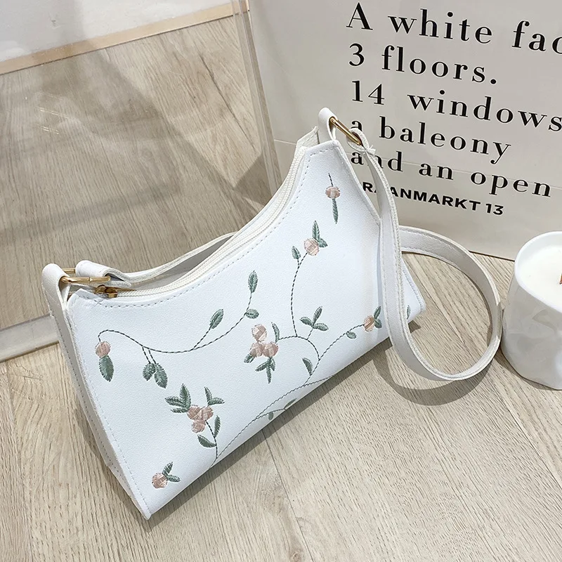 Fashion PU Leather Women Embroidery Underarm Bag Retro Solid Color Handbags Luxury Design Girls Small Shoulder Bags Hobos Bags
Fashion PU Leather Women Embroidery Underarm Bag Retro Solid Color Handbags Luxury Design Girls Small Shoulder Bags Hobos Bags