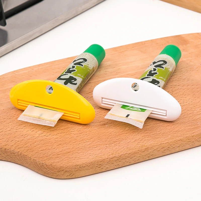 2PC Toothpaste Squeezers Wall Hanging Squeezed Clips Toothpaste Tube Clip Facial Cleanser Saving Puch Dispenser Bathroom Supplie
2PC Toothpaste Squeezers Wall Hanging Squeezed Clips Toothpaste Tube Clip Facial Cleanser Saving Puch Dispenser Bathroom Supplie