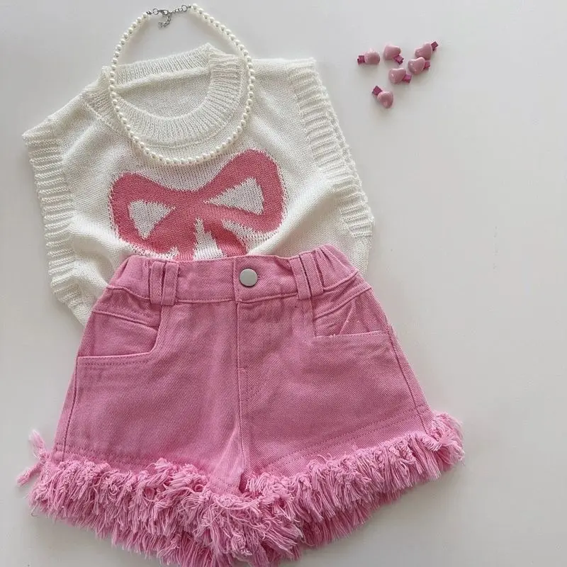 Girls Set 2024 Summer Korean Edition Childrens Fashion Top Denim Shorts Two-piece Set for Girls Fashionable Summer Clothing
Girls Set 2024 Summer Korean Edition Childrens Fashion Top Denim Shorts Two-piece Set for Girls Fashionable Summer Clothing