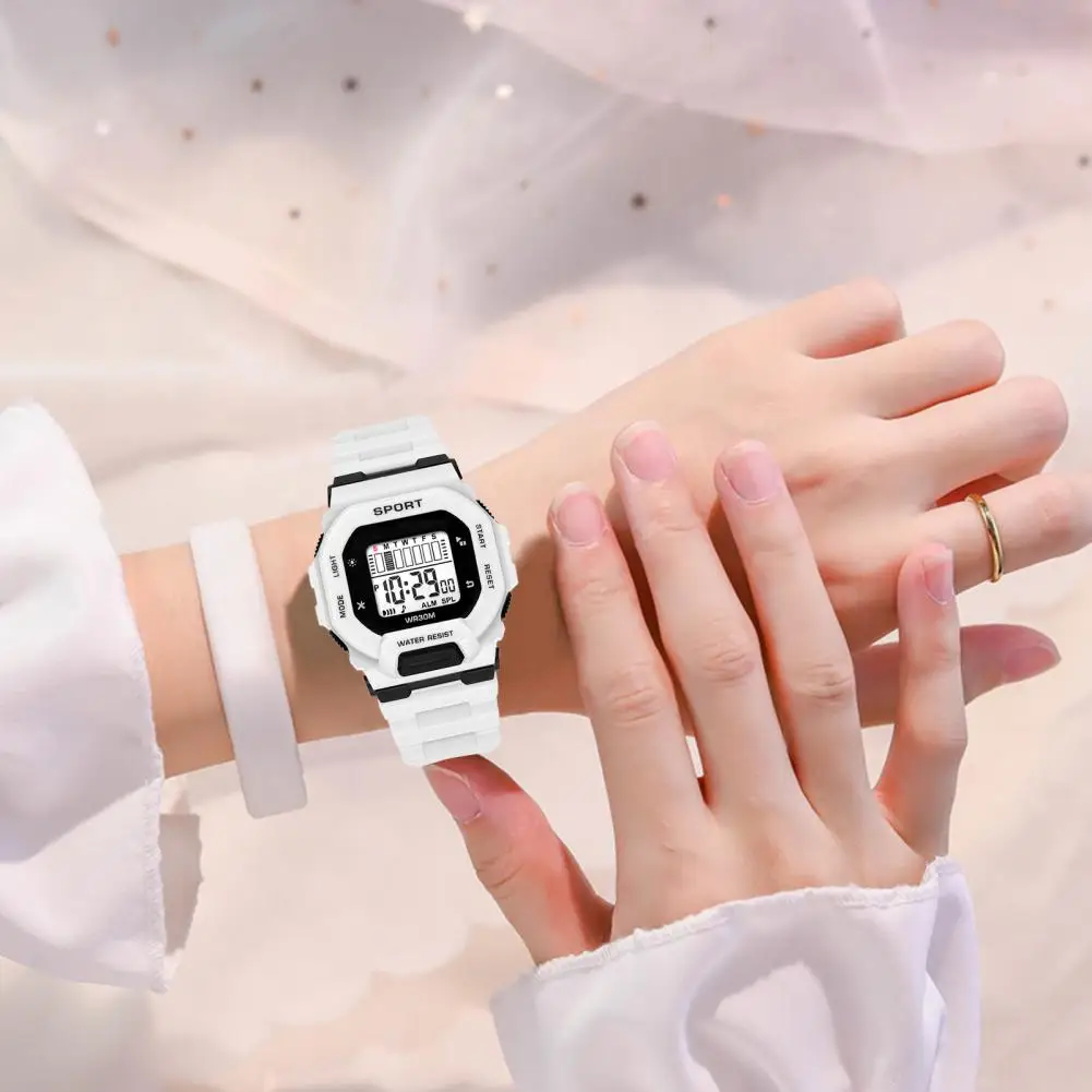 Fashion Breathable Adjustable Electronic Movements LED Digital Watch Daily Wear Digital Watch Kids Digital Watch
Fashion Breathable Adjustable Electronic Movements LED Digital Watch Daily Wear Digital Watch Kids Digital Watch