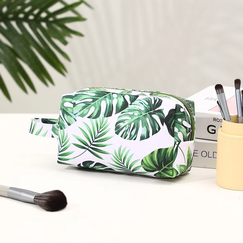 Косметичка, Вместительная дорожная повседневная женская маленькая сумка для хранения с молнией, Женский дорожный клатч, маленькие сумочки 
Косметичка, Вместительная дорожная повседневная женская маленькая сумка для хранения с молнией, Женский дорожный клатч, маленькие сумочки