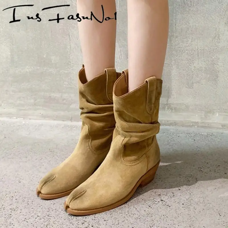 Split Toe Designer Western Cowboy Boots Women Chunky Heel Pleated Flock Short Boots Autumn Winter All Match Cowgirl Botas Mujer
Split Toe Designer Western Cowboy Boots Women Chunky Heel Pleated Flock Short Boots Autumn Winter All Match Cowgirl Botas Mujer