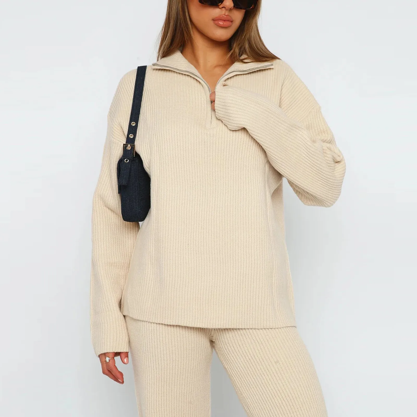 

Women Fleece Two Piece Set Autumn Winter Female Sports Warm Suit Casual Oversized Polo Zipper Sweatshirts And Trouser Tracksuits