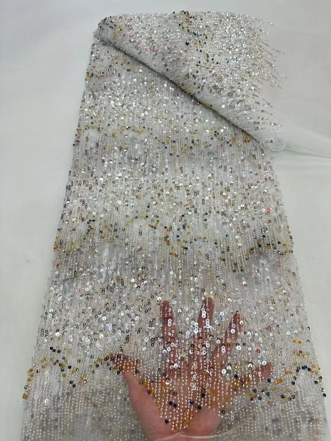 Beautiful African Sequins Beads Lace Fabric L-1308561 High Quality French Tulle Lace Luxury Beaded Wedding Fabric
Beautiful African Sequins Beads Lace Fabric L-1308561 High Quality French Tulle Lace Luxury Beaded Wedding Fabric