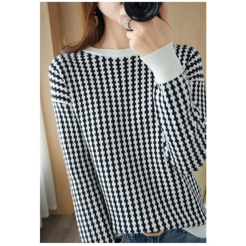 

Autumn Winter Cotton Thread Long-Sleeved Knitted Bottoming Shirt Women Round Neck Pullover Houndstooth Jacquard Short Female Top