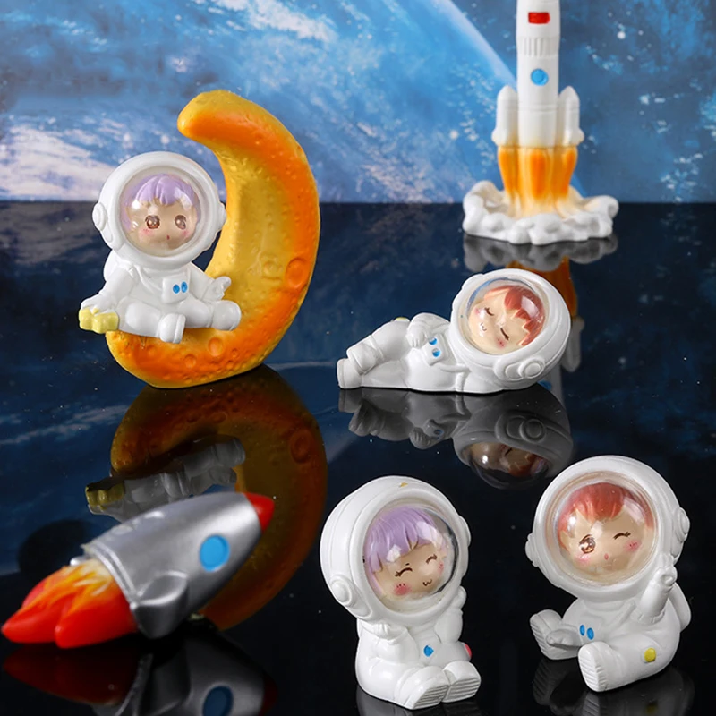 Space Astronaut Capsule Figurine Model Micro Landscape Home Decor Miniature Fairy Garden Ornament Decoration Accessories
Space Astronaut Capsule Figurine Model Micro Landscape Home Decor Miniature Fairy Garden Ornament Decoration Accessories