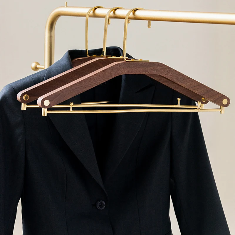 

High-end Walnut Wood Hanger for Clothes Brass Hook Retro Clothes Hangers Coat Suit Display Hanging Rack Wardrobe Organizer