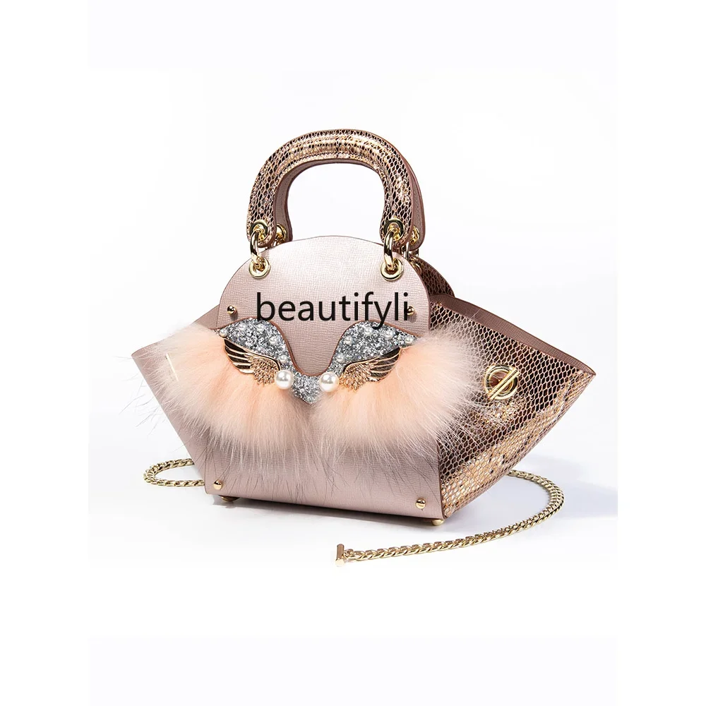 yj Autumn and Winter Plush Owl Mask Eyes Women's Bag Shoulder Crossbody Double Bread
yj Autumn and Winter Plush Owl Mask Eyes Women's Bag Shoulder Crossbody Double Bread
