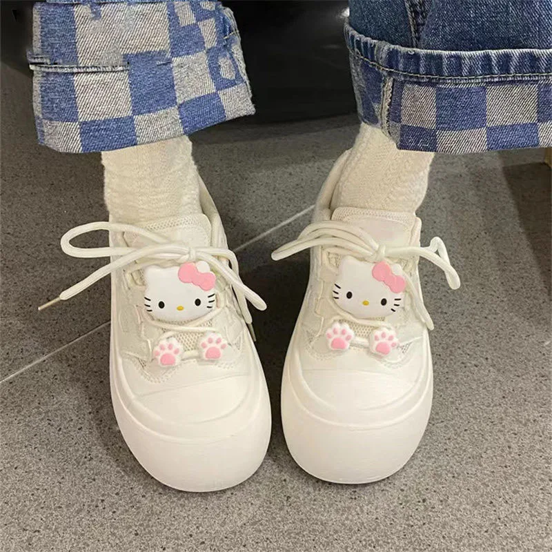 Новинка Sanrio Kawaii Hellokitty маленькие белые туфли с большой головой Мультяшные Модные Повседневные Легкие студенческие туфли Ins
Новинка Sanrio Kawaii Hellokitty маленькие белые туфли с большой головой Мультяшные Модные Повседневные Легкие студенческие туфли Ins