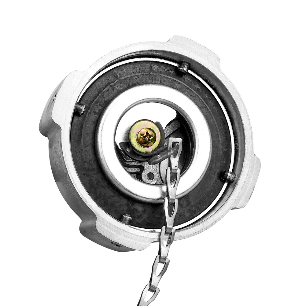 Tank Cap Fuel Cap Fit For Freightliner Heavy Truck 03-37017-002 Aluminum Locking Applicable To The Fuel Tank Diesel Fuel Cap 1pc
Tank Cap Fuel Cap Fit For Freightliner Heavy Truck 03-37017-002 Aluminum Locking Applicable To The Fuel Tank Diesel Fuel Cap 1pc