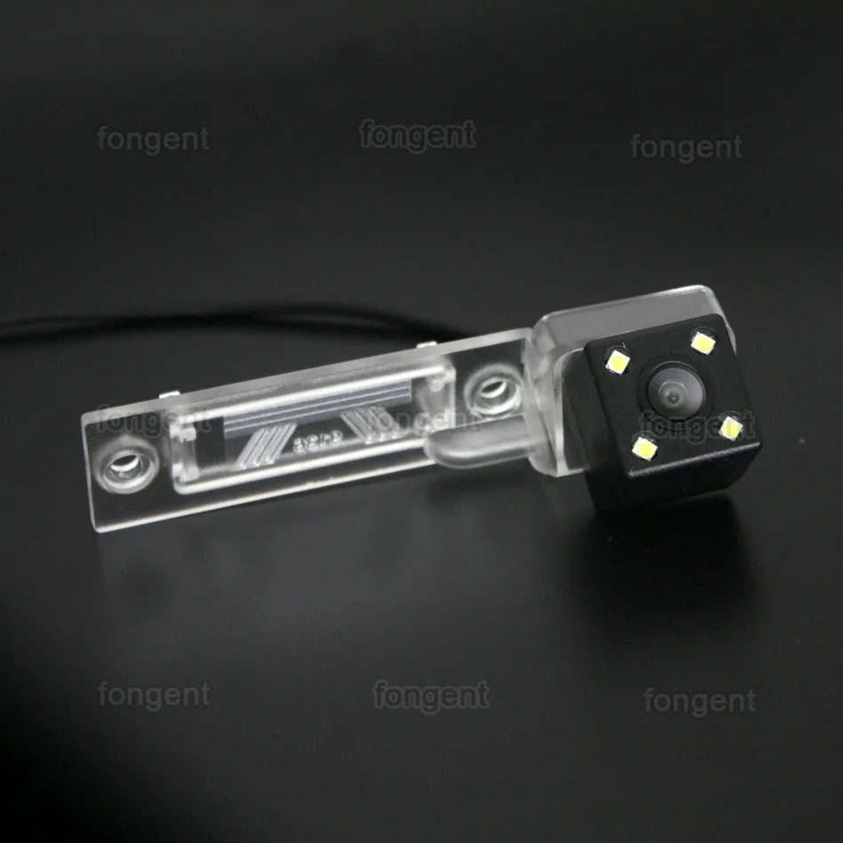 Rear_View_Camera_for_Volkswagen_Bora_VW_Magotan_Skoda_Superb_2008_2009_2010_2011_2012_Car (10).JPG