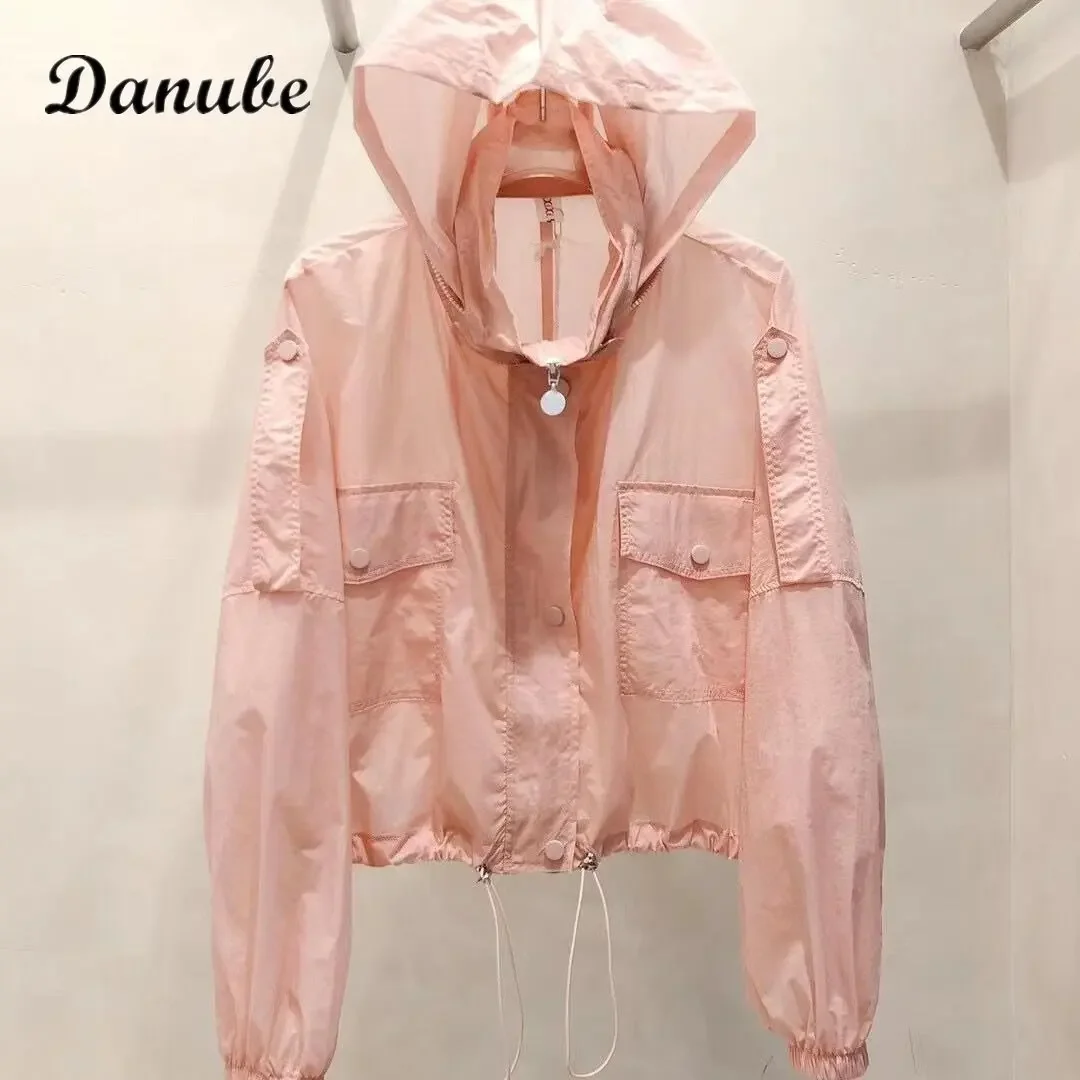 Summer Ultrathin Light Hooded Jacket Women Sun Protection Clothing Korean Casual Outdoor Windbreaker Zip Up Sunscreen Coat Femal
Summer Ultrathin Light Hooded Jacket Women Sun Protection Clothing Korean Casual Outdoor Windbreaker Zip Up Sunscreen Coat Femal