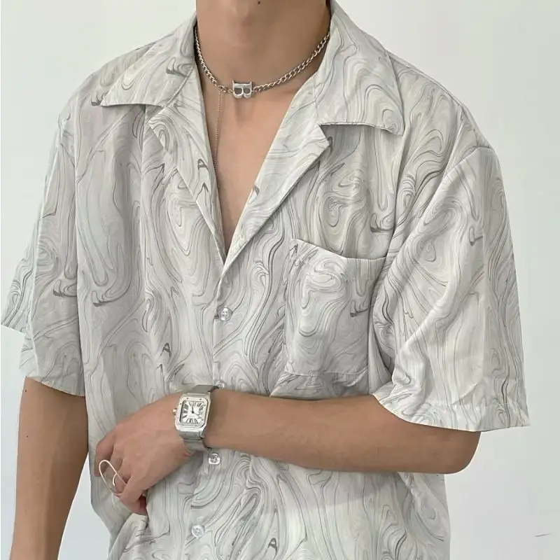 

Ice silk drape wavy short-sleeved Hong Kong style retro floral shirt men's summer niche loose casual Cuban collar shirt y2k tops