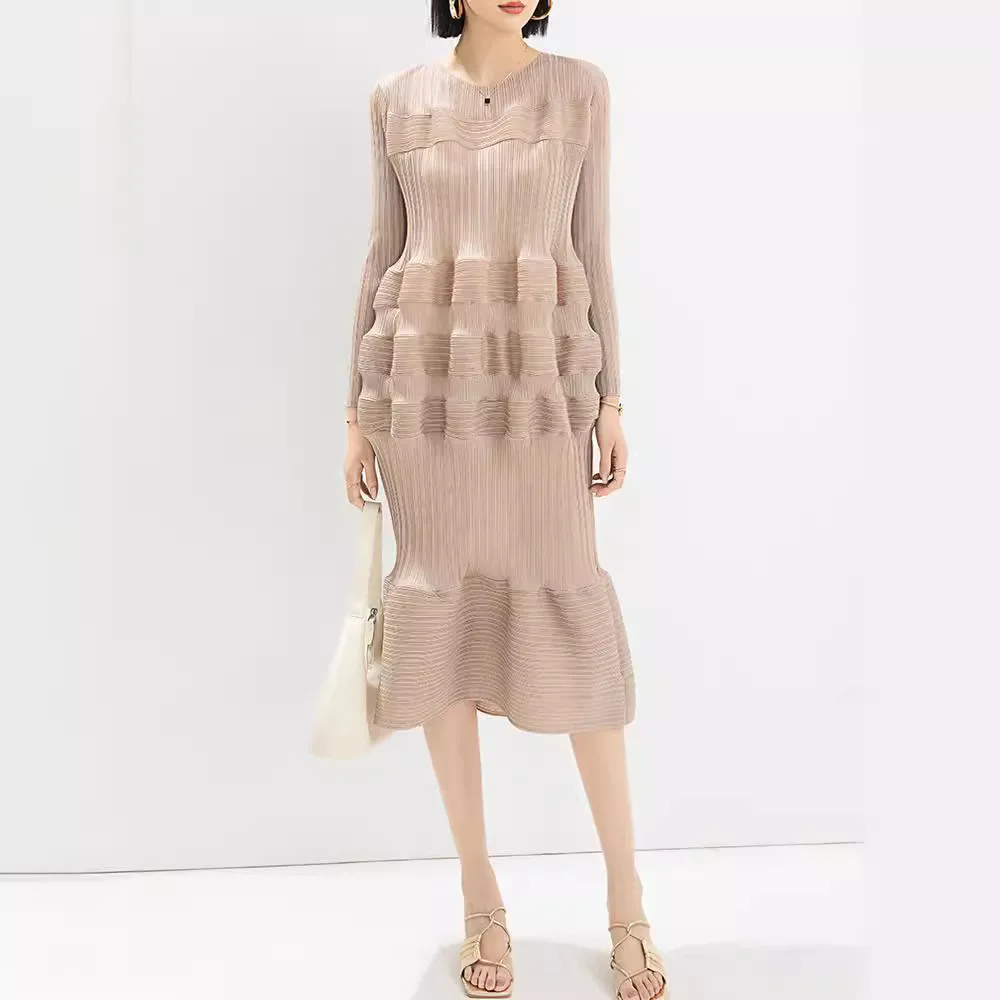 

Miyake Pleated Skirt Spring Women Dress Petite 2024 New Loose Temperament Pleated Stitching Round Neck Pullover Mid-length Skirt