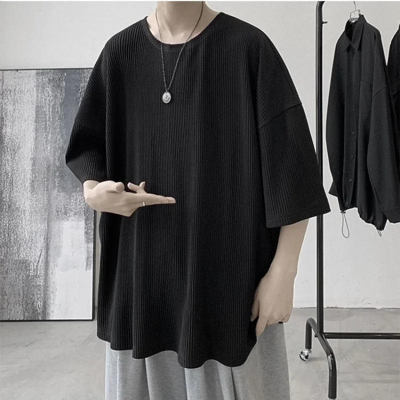 Summer Ice Silk T Shirt for Men Short Sleeve Solid Color Vertical Stripe American Loose Round Neck Half Sleeve Oversized T-shirt
Summer Ice Silk T Shirt for Men Short Sleeve Solid Color Vertical Stripe American Loose Round Neck Half Sleeve Oversized T-shirt