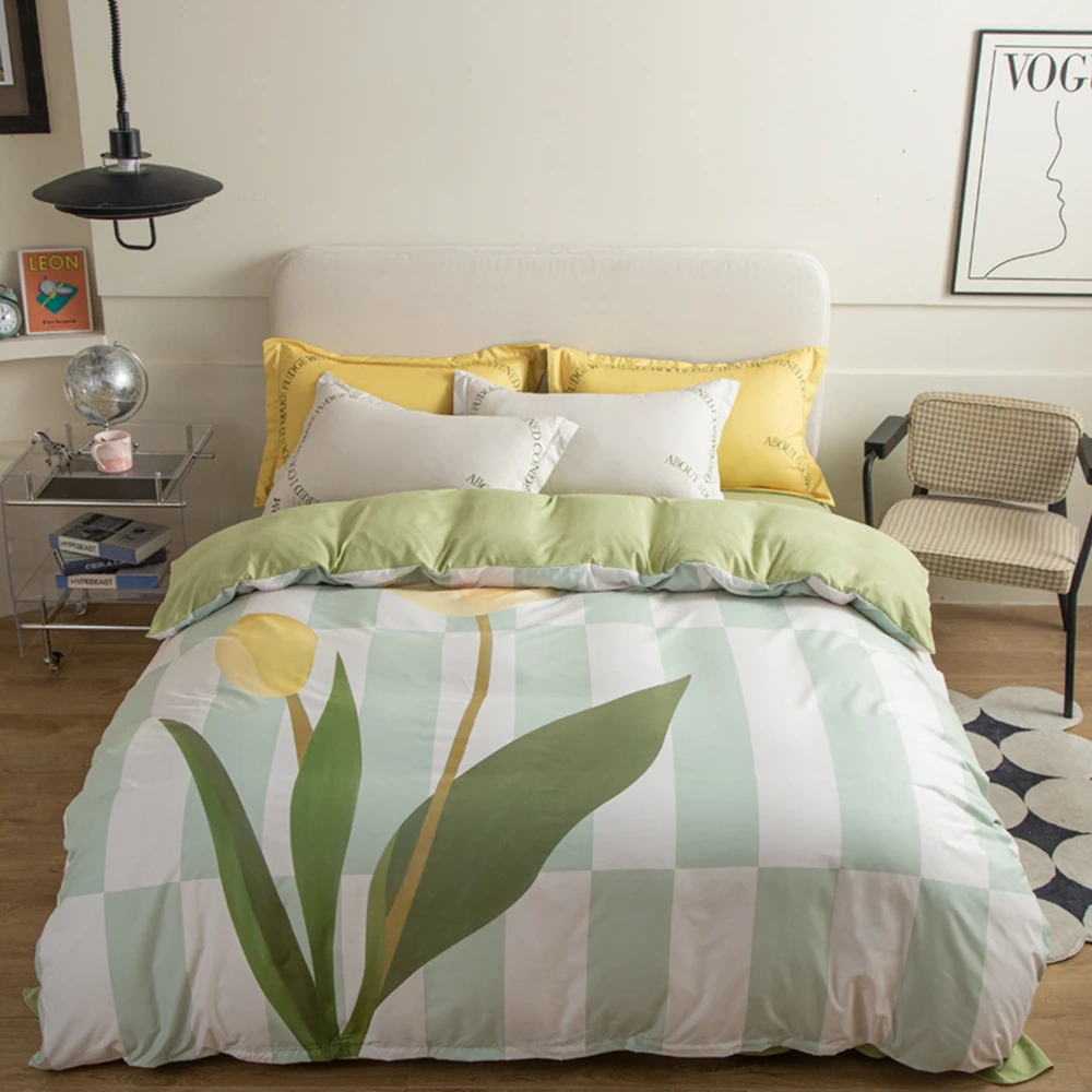 High Quality Bedding Set Flower Print Duvet Cover Set With Fitted Sheet for Girls Queen Size housse de couette Bed Linen Sets
High Quality Bedding Set Flower Print Duvet Cover Set With Fitted Sheet for Girls Queen Size housse de couette Bed Linen Sets