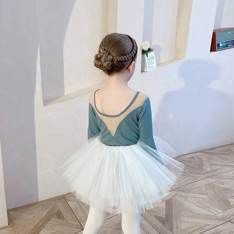 Solid White Skirt Children's Dance Clothes Kids Ballet Leotard Autumn And Winter Girls Training Suit Gauze Skirt Long Sleeve Cot
Solid White Skirt Children's Dance Clothes Kids Ballet Leotard Autumn And Winter Girls Training Suit Gauze Skirt Long Sleeve Cot