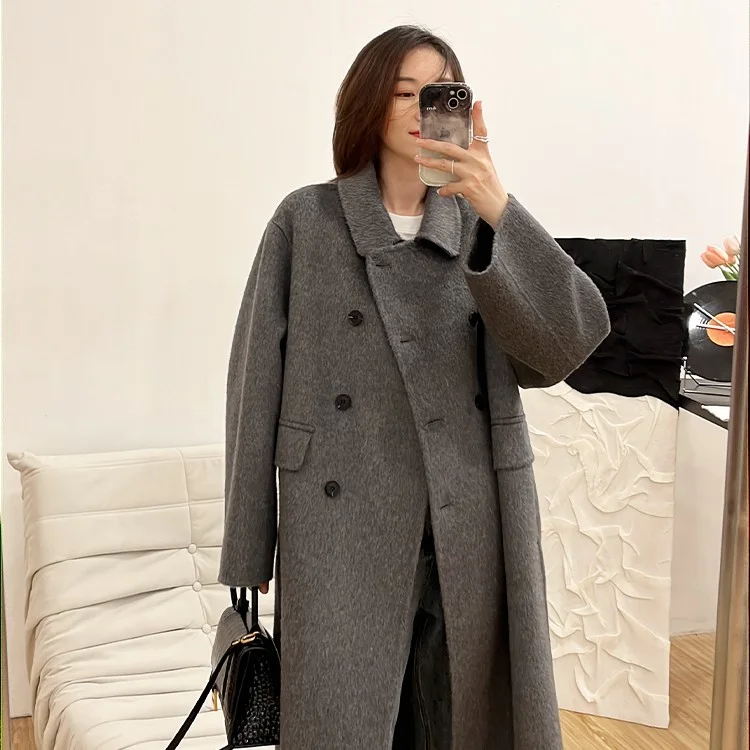 Korean design elegant Ladies Long sleeve real lamb woolen trench coats wholesale HC048。
Korean design elegant Ladies Long sleeve real lamb woolen trench coats wholesale HC048。