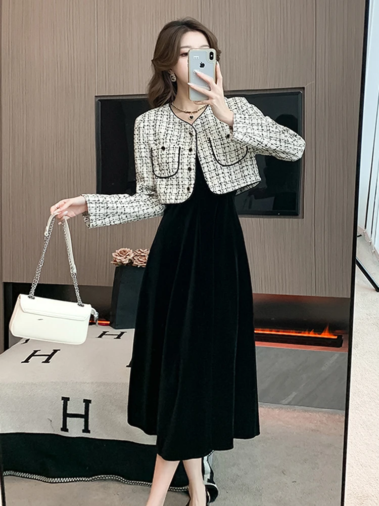 Women's Autumn Fashion Two Piece Dress Set Lady Elegant Tweed Short Jacket Coat+Black Velvet A Line Spaghetti Straps Dresses Out
Women's Autumn Fashion Two Piece Dress Set Lady Elegant Tweed Short Jacket Coat+Black Velvet A Line Spaghetti Straps Dresses Out