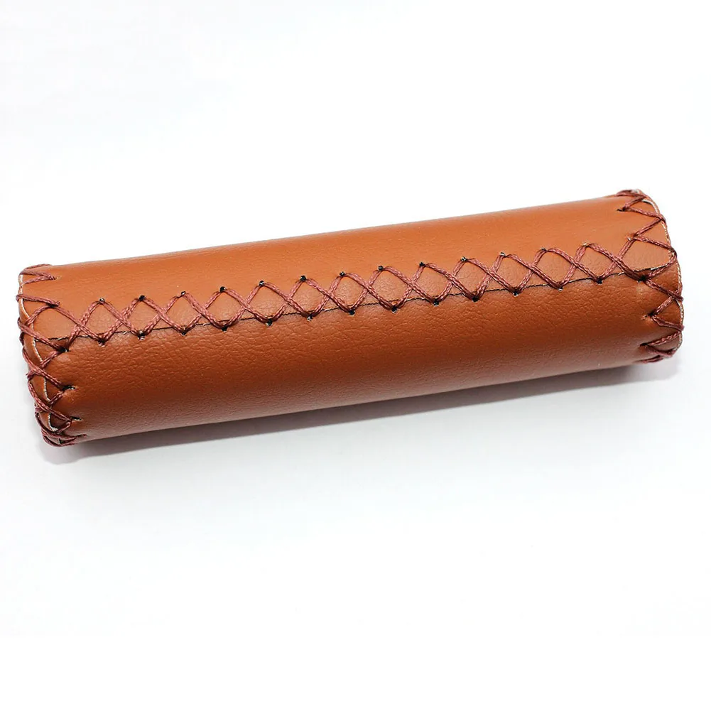 Handlebar Grips Leather Bicycle Grips Vintage Bicycle Grips Retro Cycling Grip Black Brown Anti Slip And Shock Absorption
Handlebar Grips Leather Bicycle Grips Vintage Bicycle Grips Retro Cycling Grip Black Brown Anti Slip And Shock Absorption