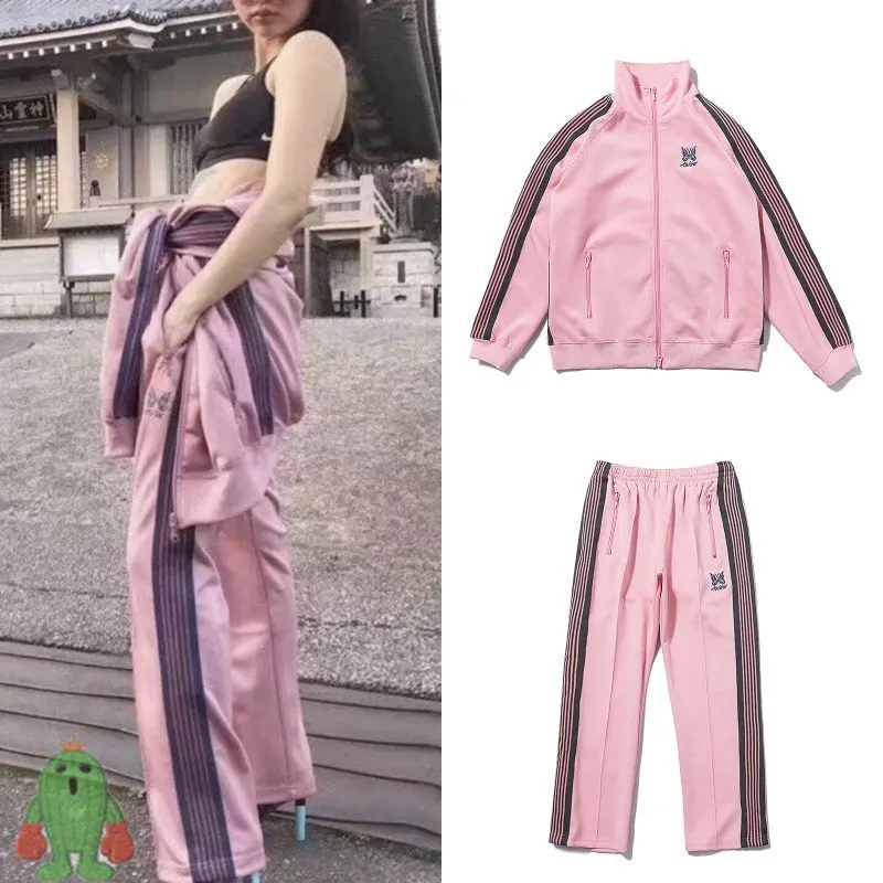 Pink Needles Track Pants Butterfly Embroidery AWGE Sweatpants Hiphop Street Joggers Side Striped Trousers for Men Women
Pink Needles Track Pants Butterfly Embroidery AWGE Sweatpants Hiphop Street Joggers Side Striped Trousers for Men Women
