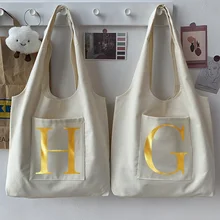 Street Fashion Woman Bag Reusable Tote Bag Initial Name Gold Letter Pattern Printing Casual Beige Student Ladies Sundries Bag 
Street Fashion Woman Bag Reusable Tote Bag Initial Name Gold Letter Pattern Printing Casual Beige Student Ladies Sundries Bag