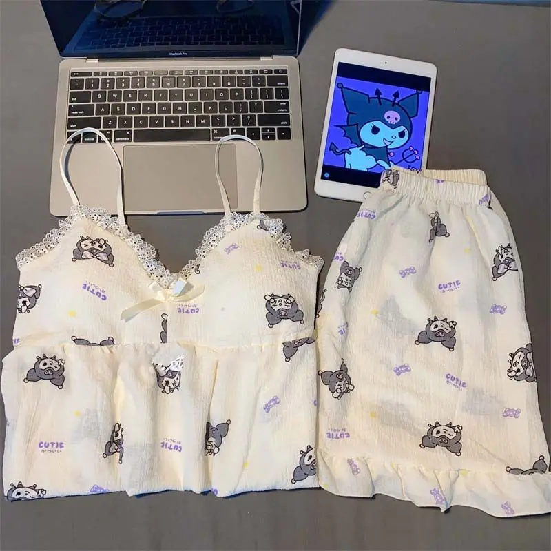 Sanrio Kuromi мультфильм Милая Пижама Леди Лето с груди подтяжки шорты Милая домашняя одежда
Sanrio Kuromi мультфильм Милая Пижама Леди Лето с груди подтяжки шорты Милая домашняя одежда