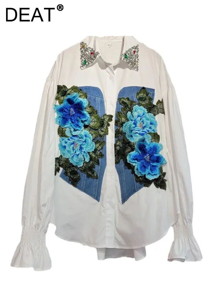 

DEAT Women's Shirt Diamonds Collar Spliced Denim Flower Embroidery Waist Lace-up Elegant Blouse 2024 Summer New Fashion 33A1242