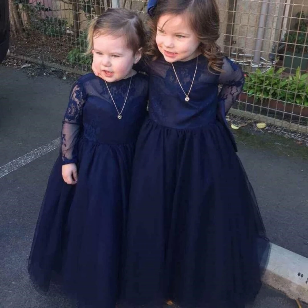Flower Girl Dresses Fluffy Tulle Pageant Birthday party Applique Princess Gown First Holy Communion Prom Dresses
Flower Girl Dresses Fluffy Tulle Pageant Birthday party Applique Princess Gown First Holy Communion Prom Dresses