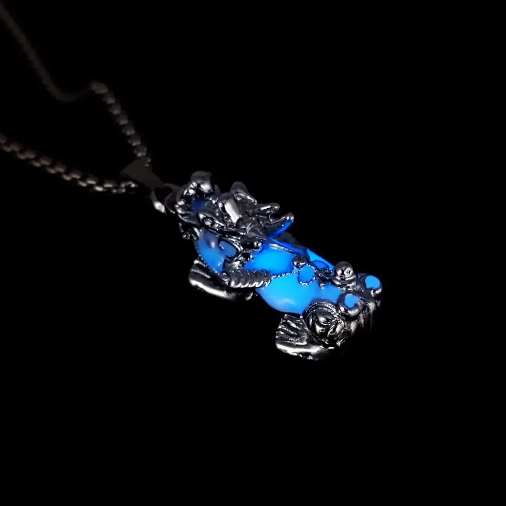 2023 New Halloween Necklac Gothic Stainless Steel Animal Pendant Luminescenc Glow Fluorescent Hip Hop Chain Men's and Women
2023 New Halloween Necklac Gothic Stainless Steel Animal Pendant Luminescenc Glow Fluorescent Hip Hop Chain Men's and Women