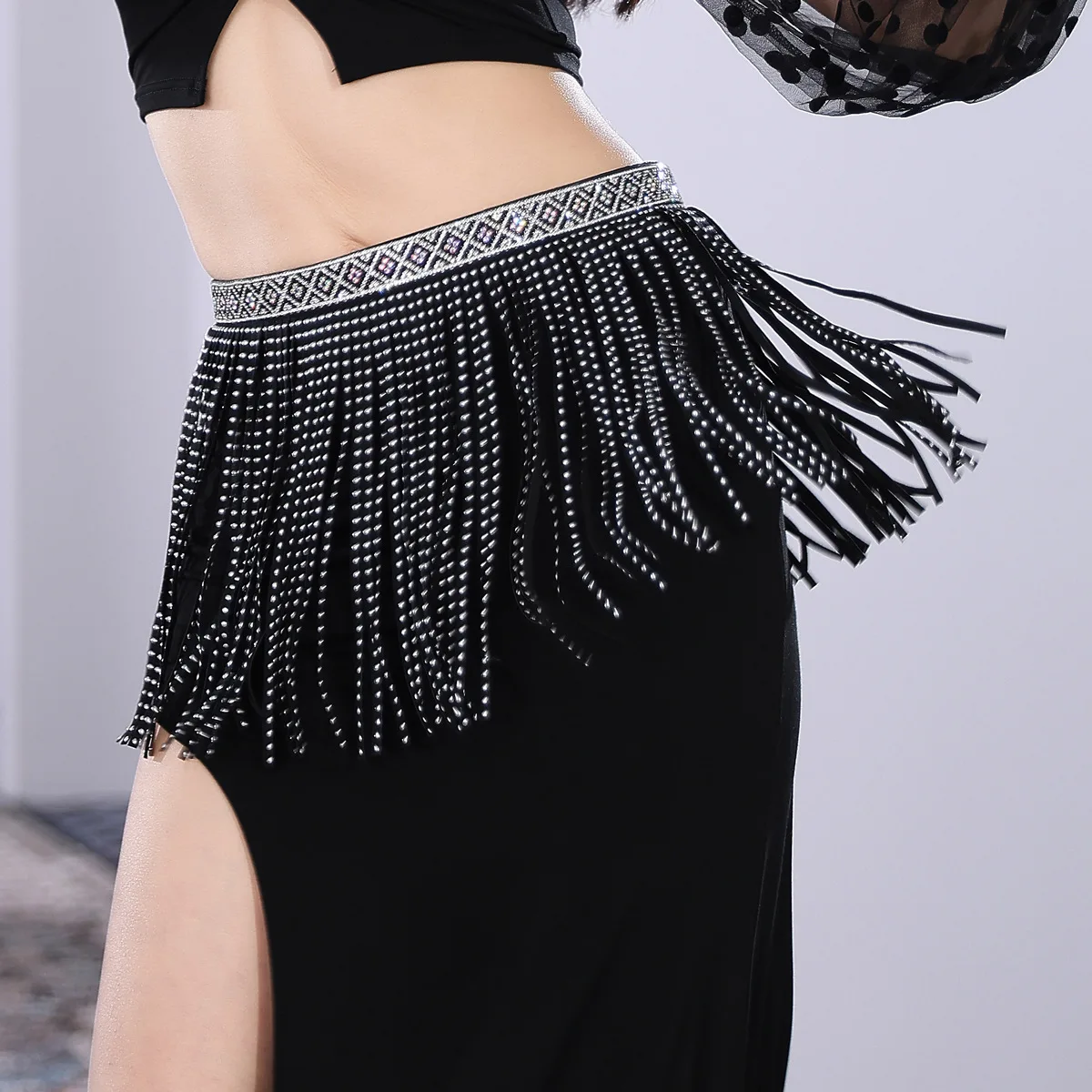 New Super Shiny Tassel Waist Chain Multi functional Accessories Belly Dance Waist Chain Dance Chain Accessories Women 
New Super Shiny Tassel Waist Chain Multi functional Accessories Belly Dance Waist Chain Dance Chain Accessories Women