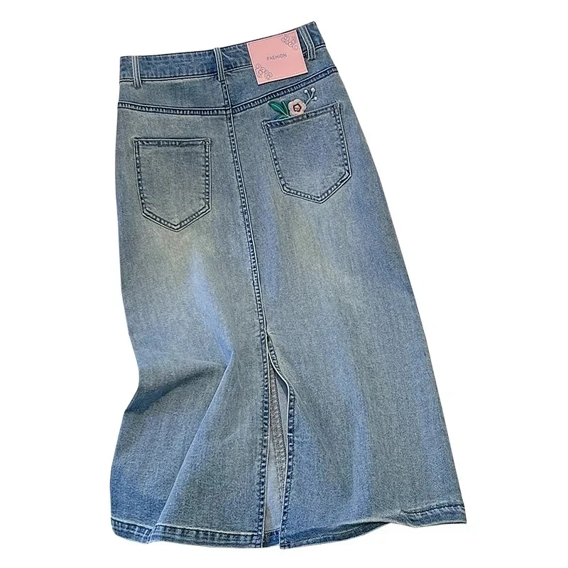 Casual embroidered Denim Skirt, Women's Clothing, Spring Summer Jeans Skirts, 2024 New Korean High Waisted Wrapped hip Skirt
Casual embroidered Denim Skirt, Women's Clothing, Spring Summer Jeans Skirts, 2024 New Korean High Waisted Wrapped hip Skirt