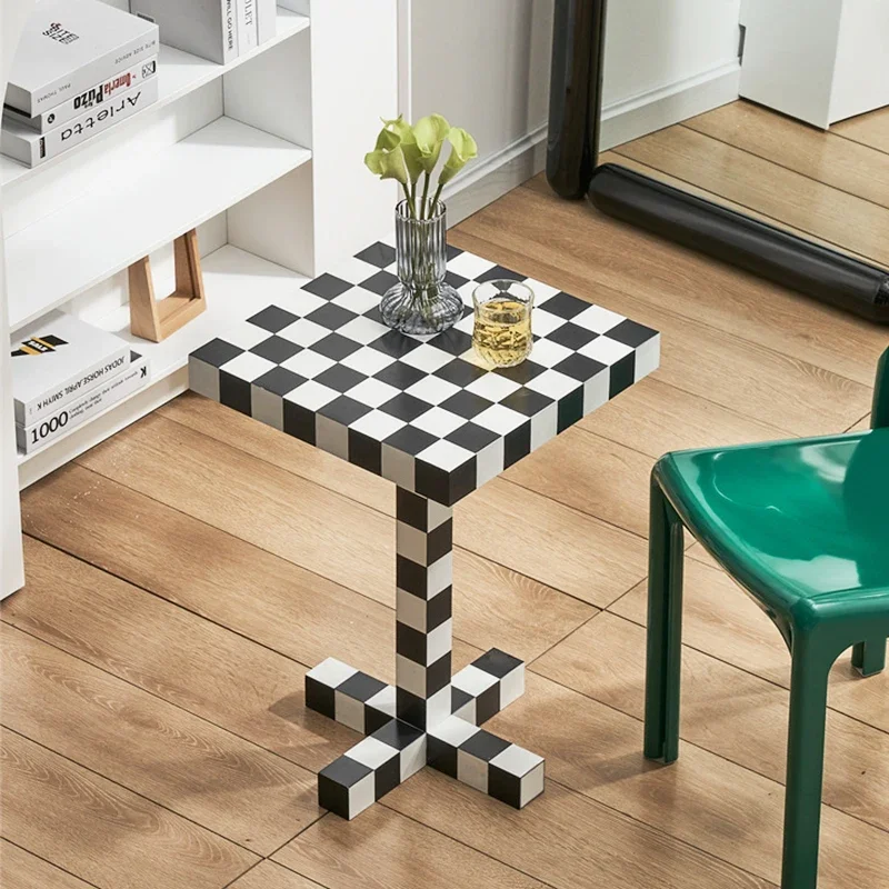 

Шахматная тарелка в клетку, маленький квадратный шахматный чайный столик, черный и белый столик, креативный Угловой Столик